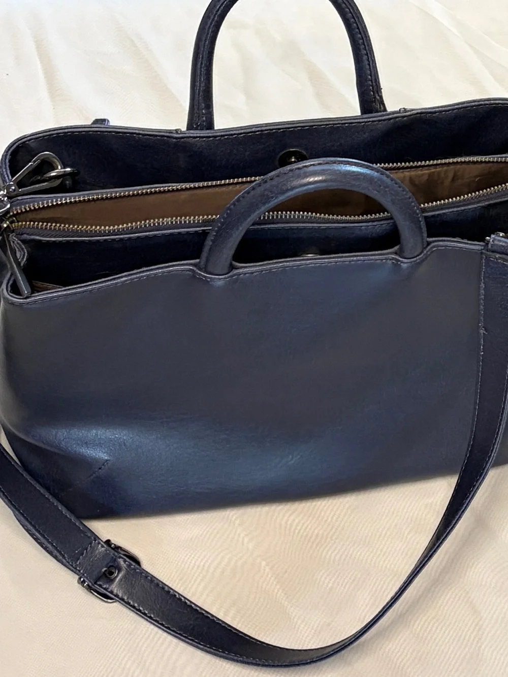Matt & Nat Vegan Leather Navy Work Tote Shoulder Bag Adjustable Strap